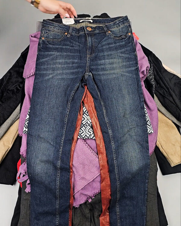 Фотография  457 - Женский микс зима (Winter mix)#20 кг, ЛОТ СХ-0206 оптом в Ростове-на-Дону и Ростовской области