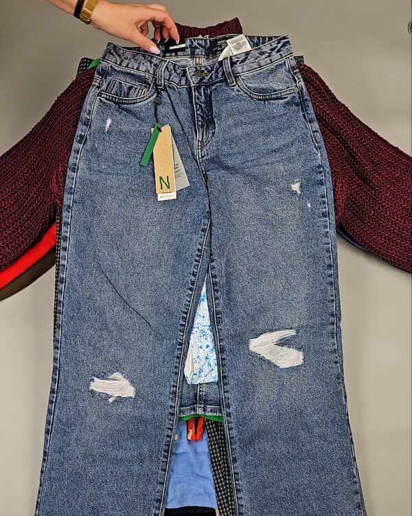 Фотография  643 - DK+Bestseller 085#16 кг, ЛОТ СТ-9950 оптом в Ростове-на-Дону и Ростовской области