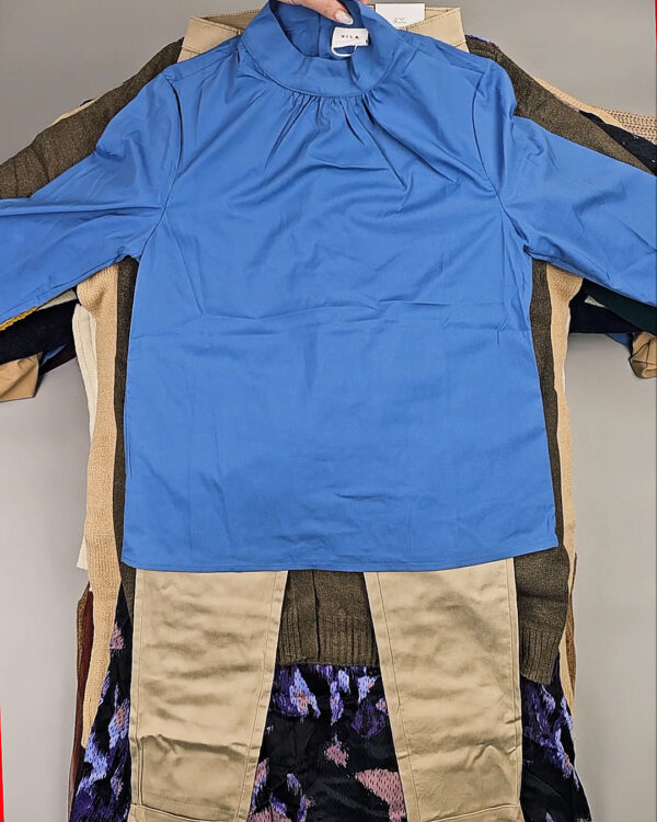 Фотография  648 - VILA Winter mix 104#15 кг, ЛОТ СТ-10080 оптом в Ростове-на-Дону и Ростовской области