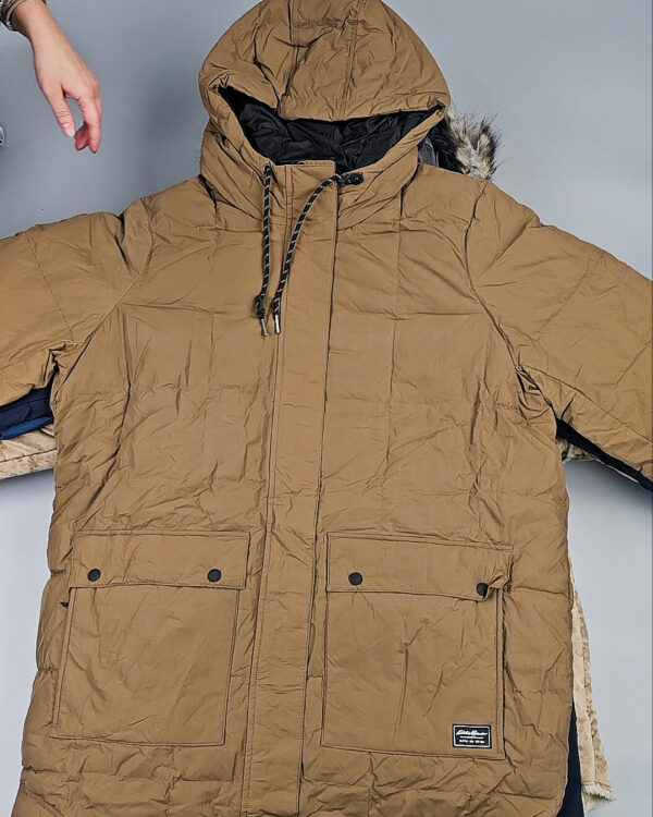 Фотография  853 - Куртки (W.Jackets Extra)#15 кг, ЛОТ СХ-0269 оптом в Ростове-на-Дону и Ростовской области