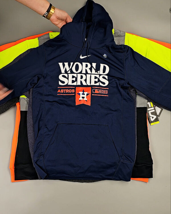 Фотография  774 - Толстовки СТОК CAN 0424#10 кг, ЛОТ СТ-10139 оптом в Ростове-на-Дону и Ростовской области