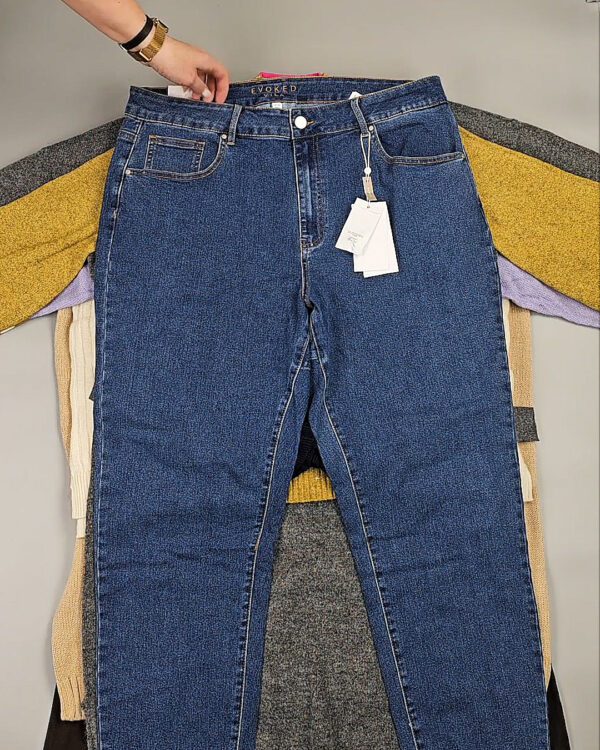 Фотография  616 - VILA Winter mix 104#15 кг, ЛОТ СТ-10078 оптом в Ростове-на-Дону и Ростовской области