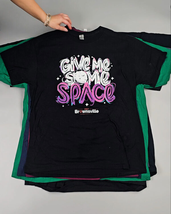 Фотография  679 - Футболки м/ж (Super T-Shirts Printed)#10 кг, ЛОТ СХ-0270 оптом в Ростове-на-Дону и Ростовской области